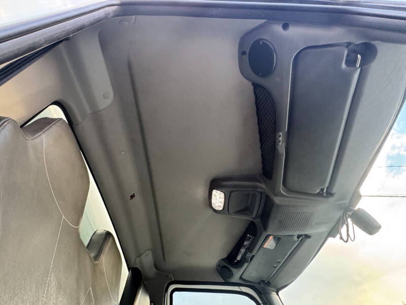 2020 International MV607