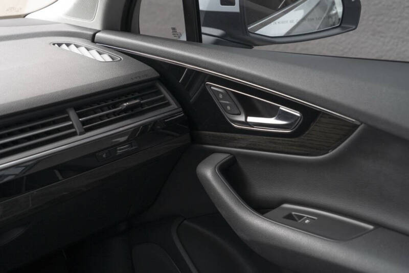 2017 Audi Q7 3.0T quattro Premium Plus