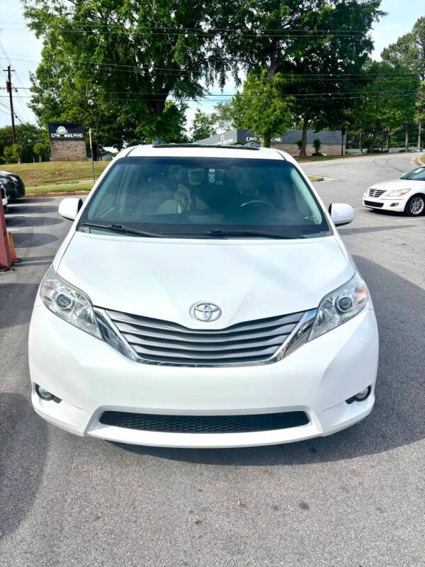 2015 Toyota Sienna