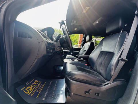 2014 Dodge Grand Caravan SXT 30th Anniversary