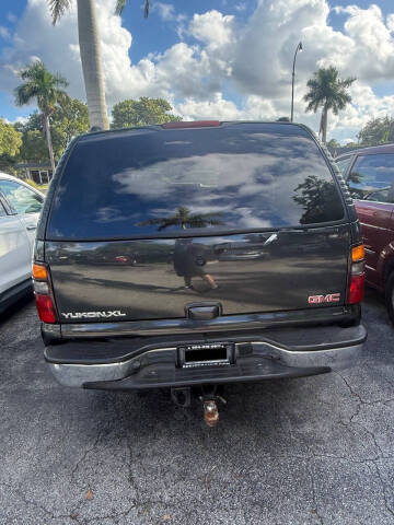 2004 GMC Yukon XL 1500