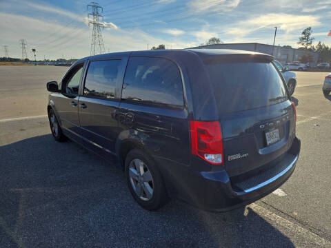 2013 Dodge Grand Caravan SE