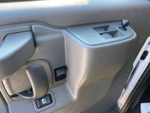 2024 GMC Savana 2500