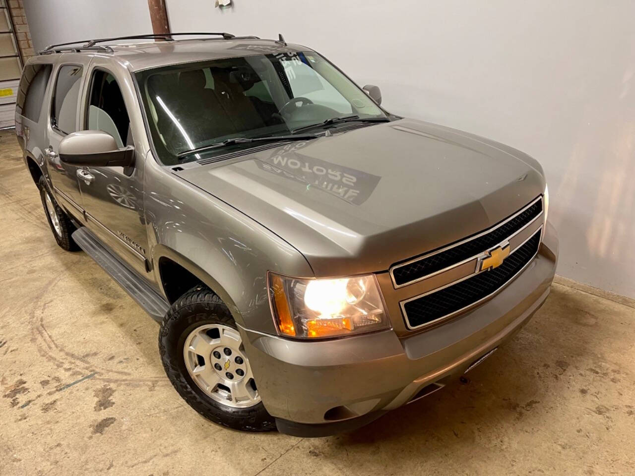 2012 Chevrolet Suburban for sale at Sapphire Motors in Gurnee, IL