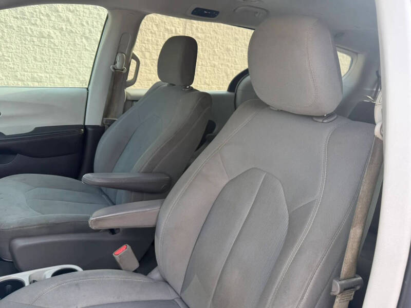2017 Chrysler Pacifica Touring