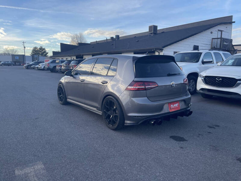 2016 Volkswagen Golf R 4Motion