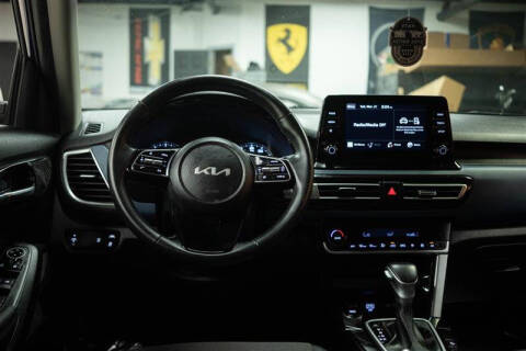 2023 Kia Seltos S