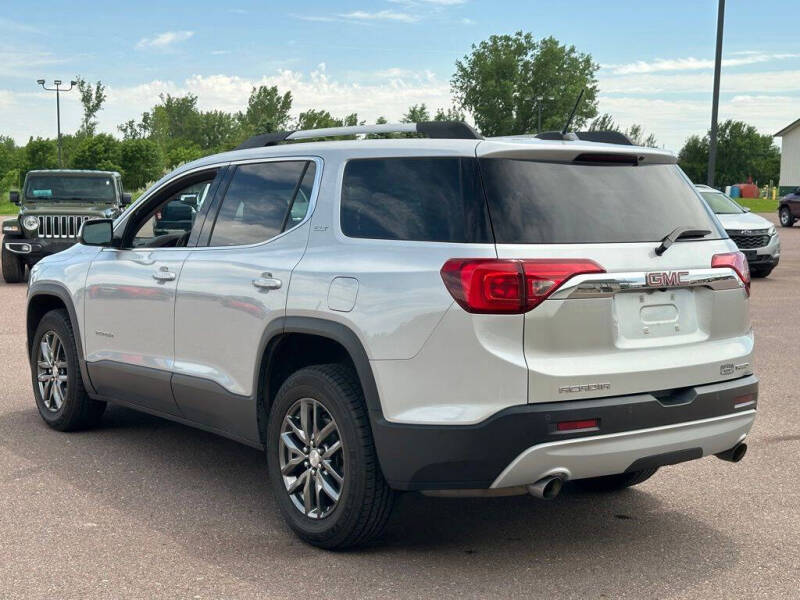 2017 GMC Acadia SLT-1