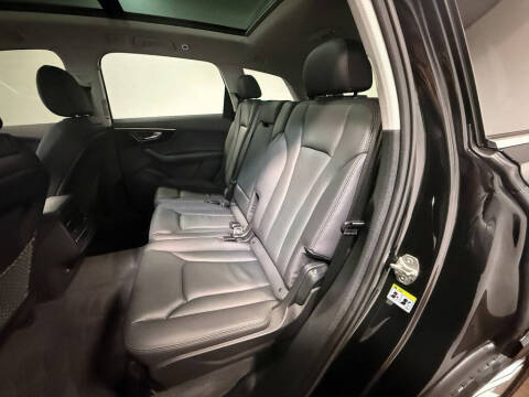 2023 Audi Q7 quattro Premium 45 TFSI