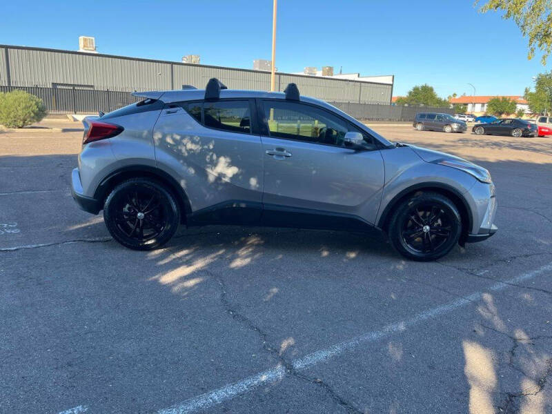 2020 Toyota C-HR LE