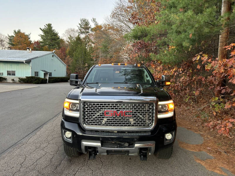 2015 GMC Sierra 2500HD Denali