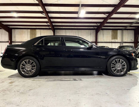 2014 Chrysler 300 C John Varvatos Limited Edition