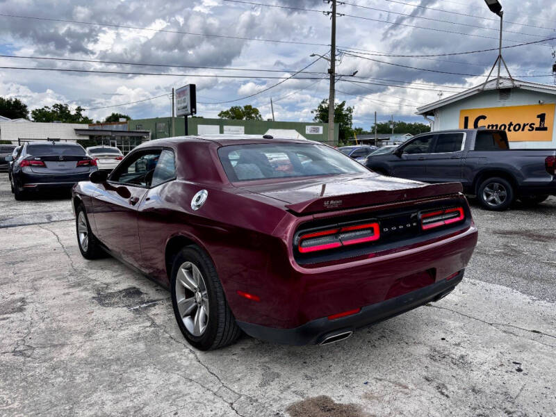 2019 Dodge Challenger SXT