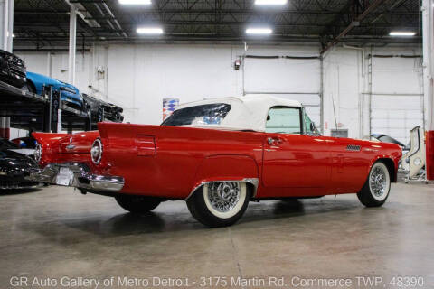 1957 Ford Thunderbird