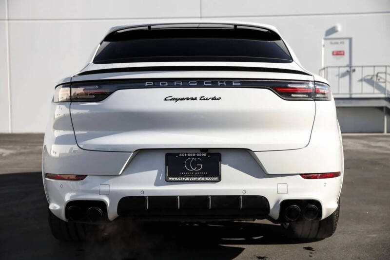 2020 Porsche Cayenne Turbo Coupe