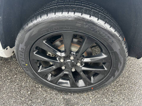 2017 Jeep Grand Cherokee Altitude