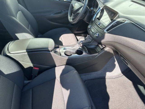 2022 Chevrolet Malibu LS