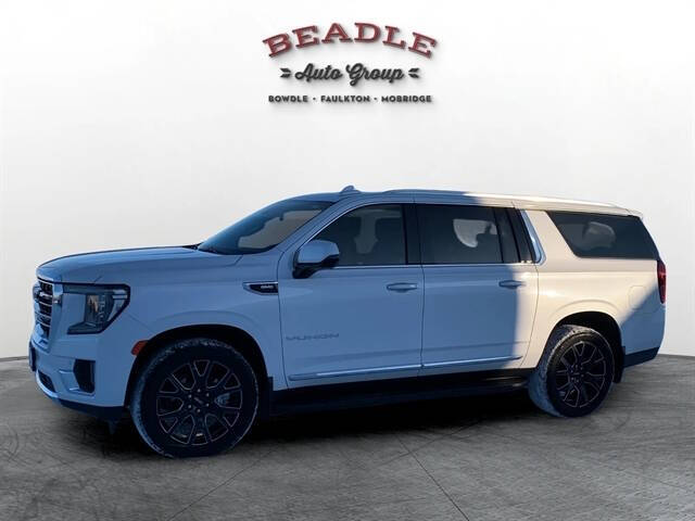 2023 GMC Yukon XL SLT