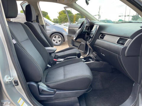 2018 Mitsubishi Outlander SE