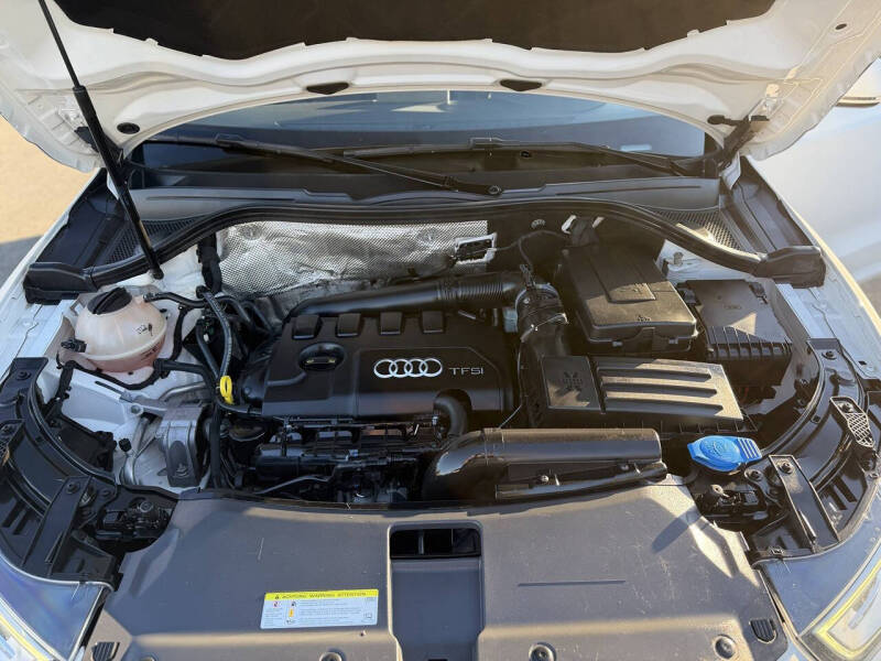 2015 Audi Q3 2.0T quattro Premium Plus