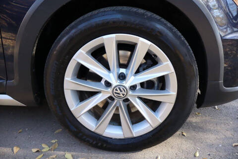 2017 Volkswagen Golf Alltrack