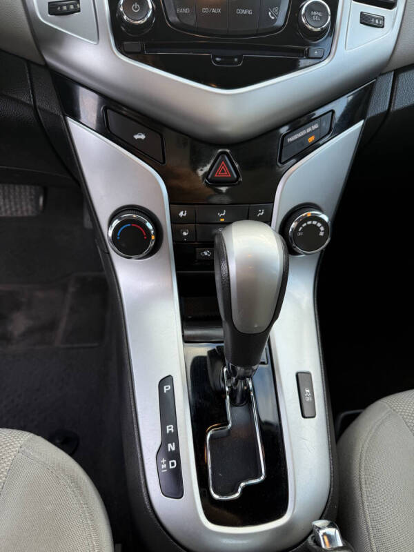 2015 Chevrolet Cruze 1LT Auto