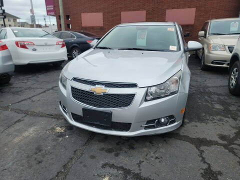 2013 Chevrolet Cruze for sale at The Bengal Auto Sales LLC in Hamtramck MI