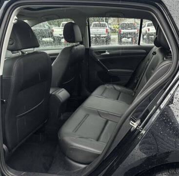 2021 Volkswagen Golf TSI