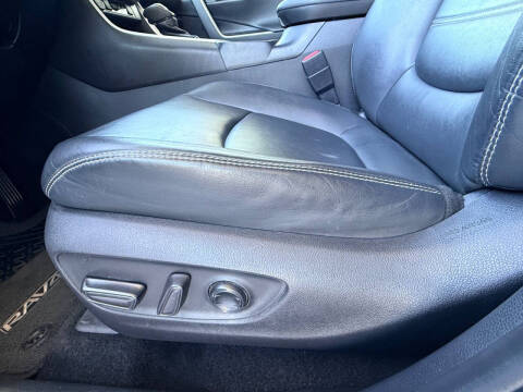 2020 Toyota RAV4 Limited