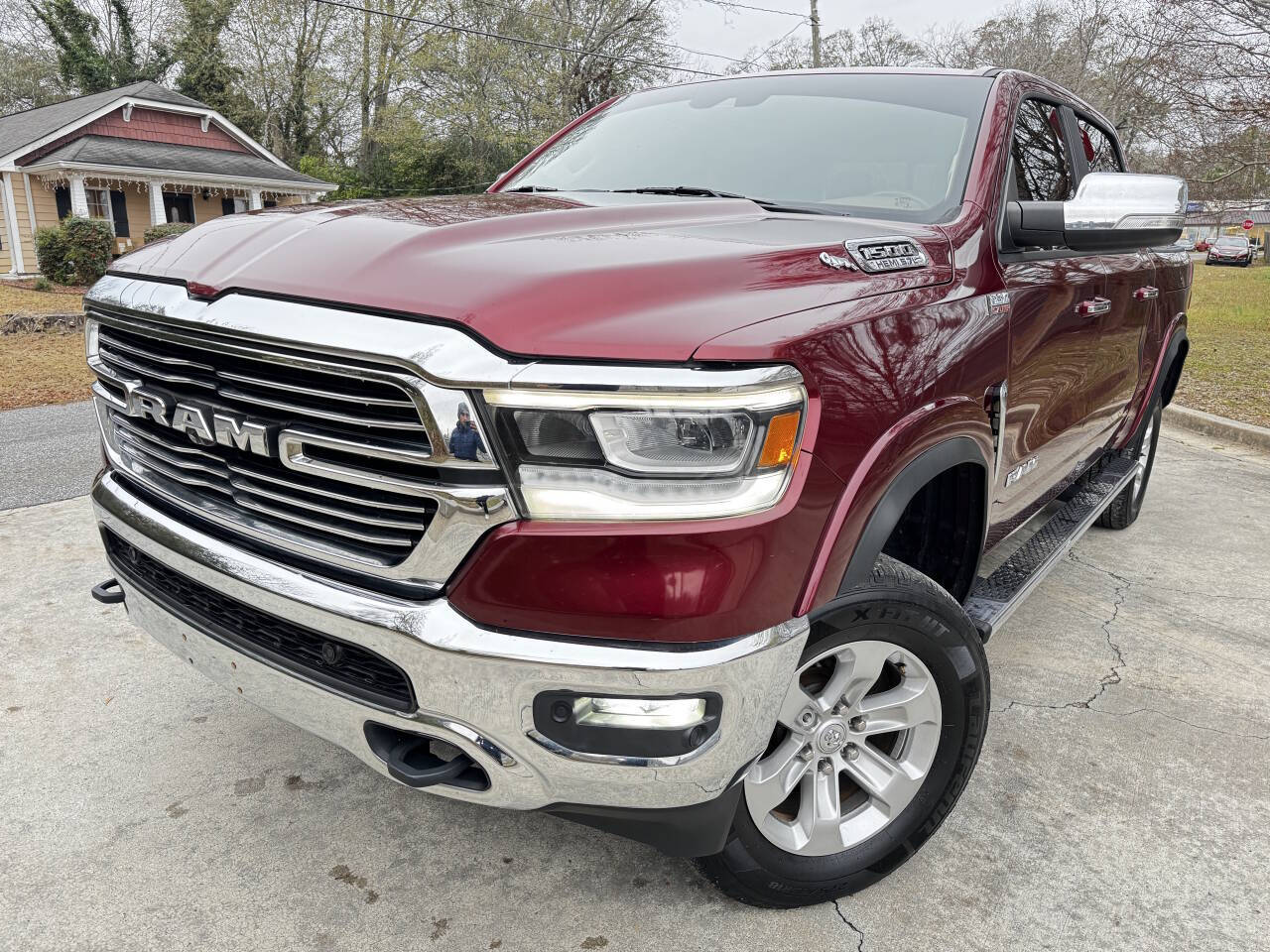 2019 RAM 1500 Laramie 4x4 4dr Crew Cab 5.6 ft. SB Pickup's photo