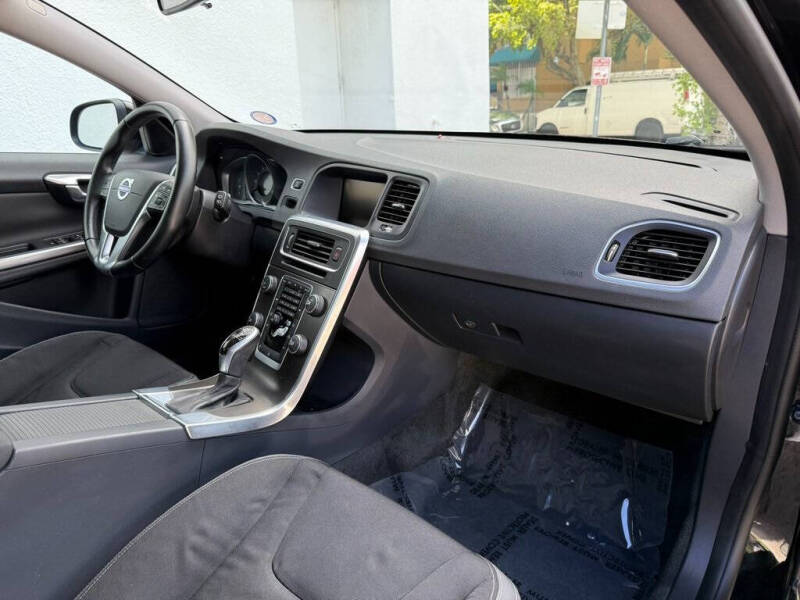 2015 Volvo V60 T5 Drive-E