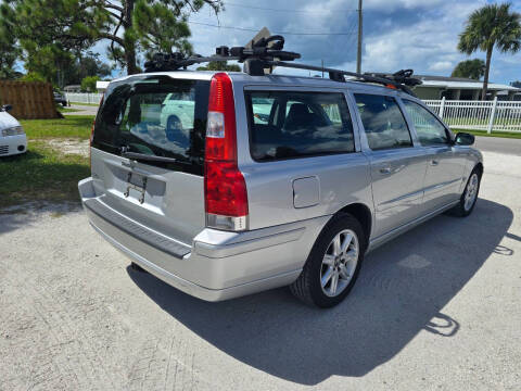 2005 Volvo V70 2.4