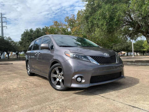 2015 Toyota Sienna for sale at Universal Auto Center in Houston TX