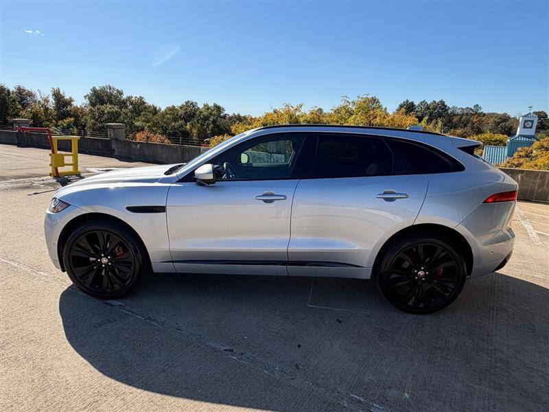2019 Jaguar F-PACE S