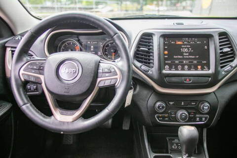 2017 Jeep Cherokee Latitude