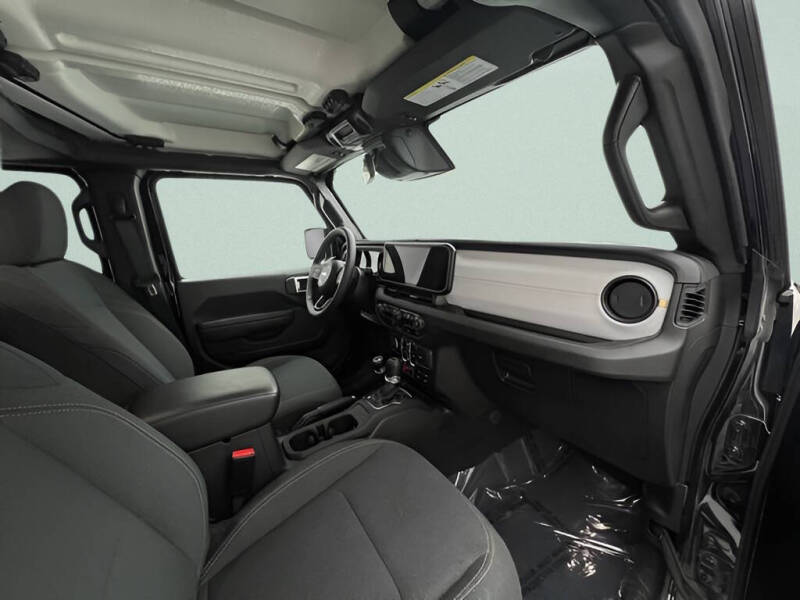 2025 Jeep Wrangler Willys 4xe