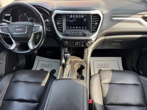 2017 GMC Acadia SLT-1