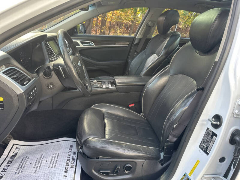 2016 Hyundai Genesis 3.8L