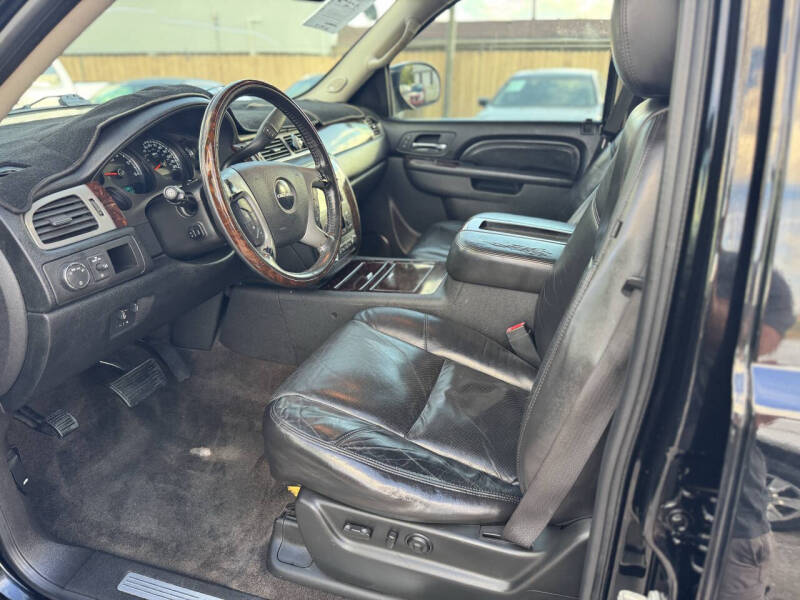 2011 GMC Yukon Denali