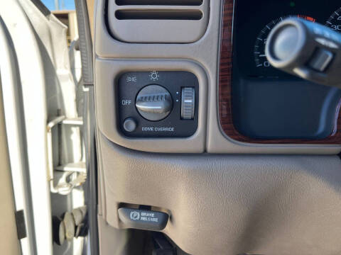 2000 Cadillac Escalade