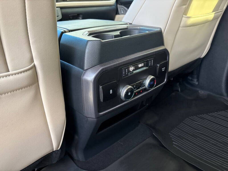 2024 Ford Expedition MAX Platinum