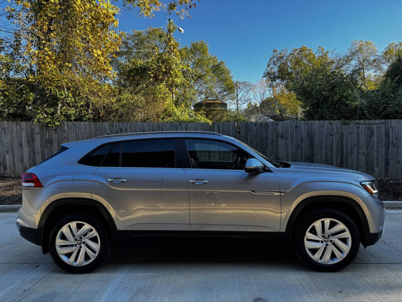 2020 Volkswagen Atlas Cross Sport SE