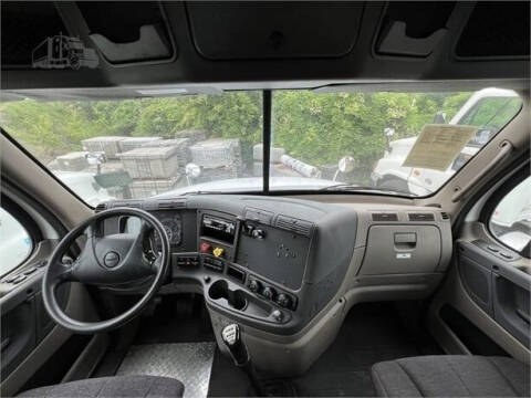 2014 Freightliner Cascadia