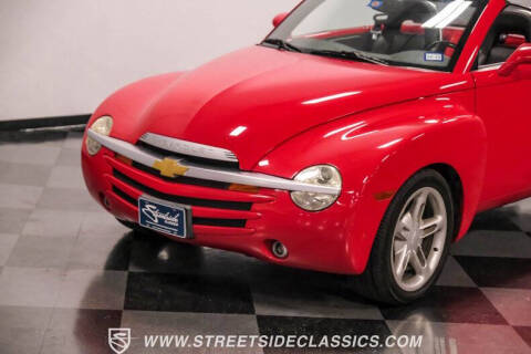 2004 Chevrolet SSR LS