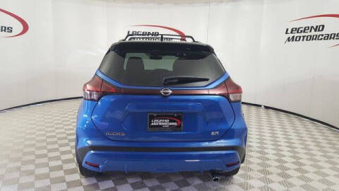 2023 Nissan Kicks SR