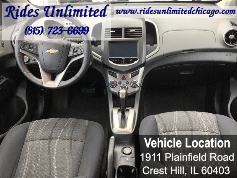 2016 Chevrolet Sonic LT Auto