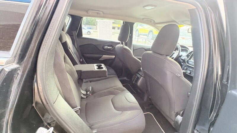 2017 Jeep Cherokee Latitude