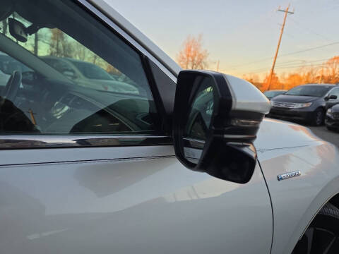 2019 Honda Insight Touring