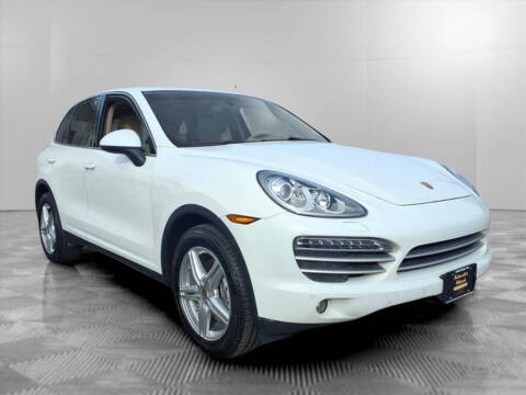 2014 Porsche Cayenne Platinum