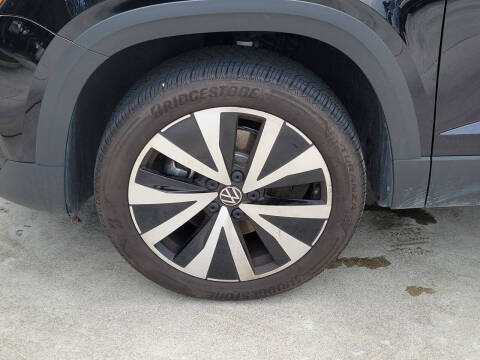 2022 Volkswagen Taos SE